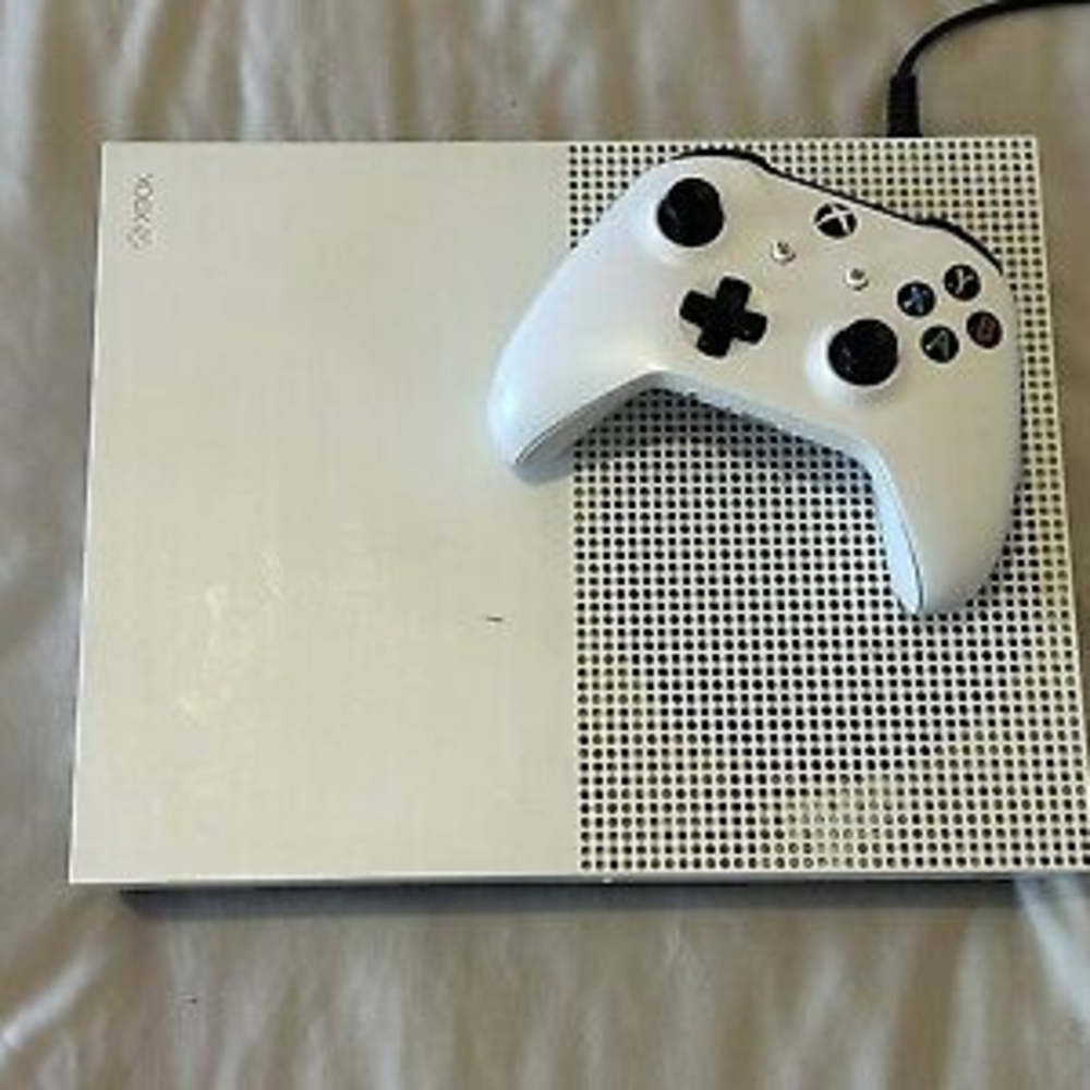 White Gaming Console with Controller